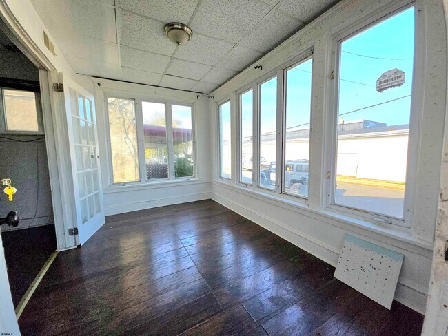 Foto del edificio - 346 N Delaware Ave