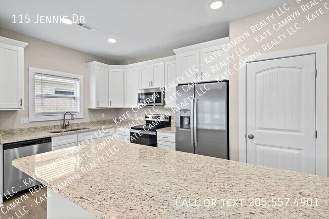 Foto del edificio - READY  NOW! NEWLY CONSTRUCTED DUPLEX!