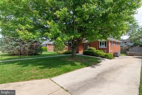 Primary Photo - 6513 33rd St