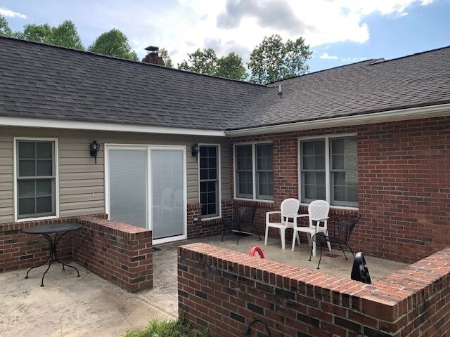 Foto del edificio - 1272 Ford Ave