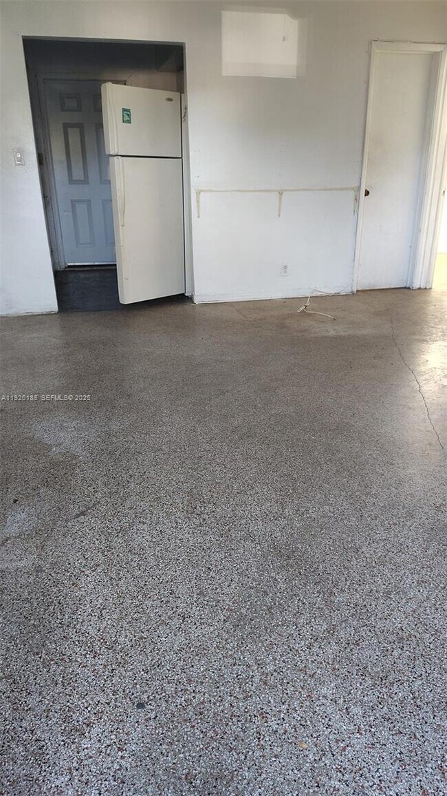 Foto del edificio - 1940 NE 2nd Terrace