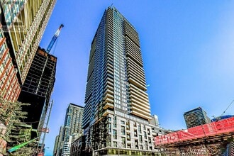 Building Photo - 115 Blue Jays Way