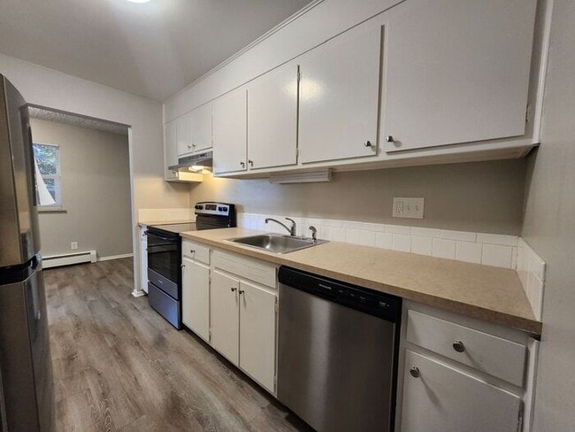 Photo - Beautifully Renovated 1-Bed, 1-Bath Apartment – Main Level Living | Move In Today and Get Your 2n...