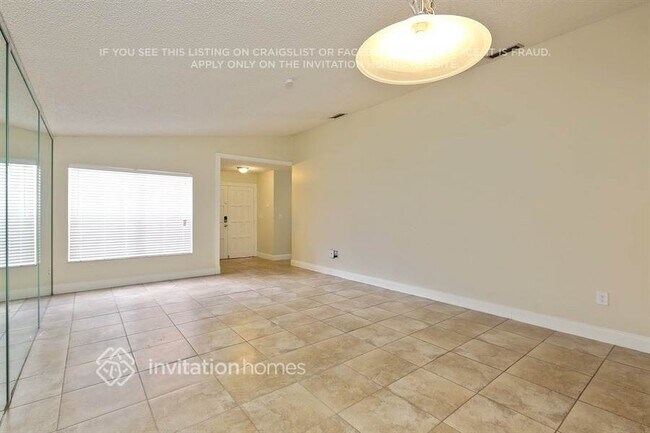 Foto del edificio - 11255 SW 143rd Ct