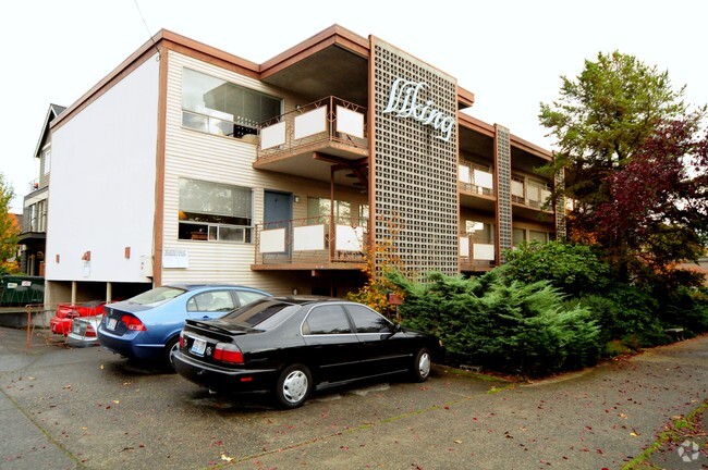 Building Photo - Viking