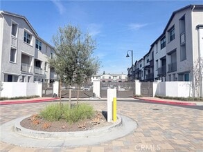 Building Photo - 6958 Crimson Dr