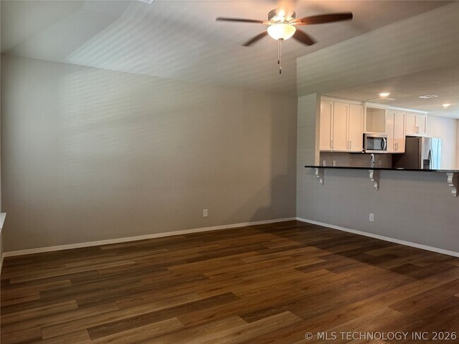 Foto del edificio - 13008 East 125th Place N