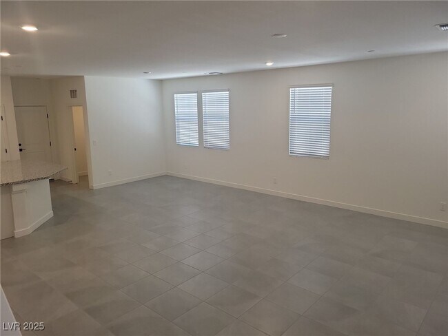 Building Photo - 3723 Trancoso Ave