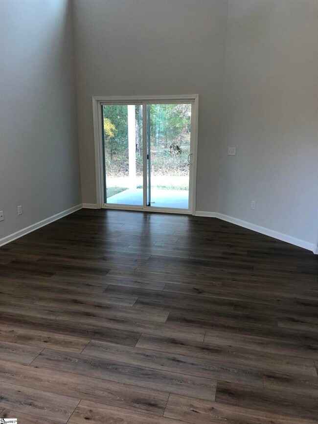 Building Photo - 208 Brochaill Ct