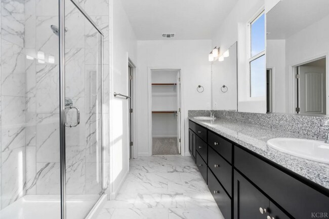 Foto del edificio - 2571 Chianti Wy