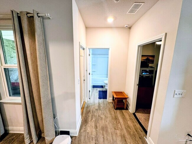 Foto del edificio - 7867 White Ash Ct