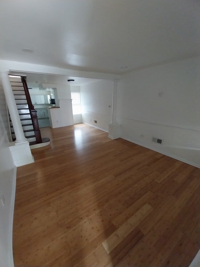 Photo - 707 S Harrison St (Wilmington, DE) Townhome