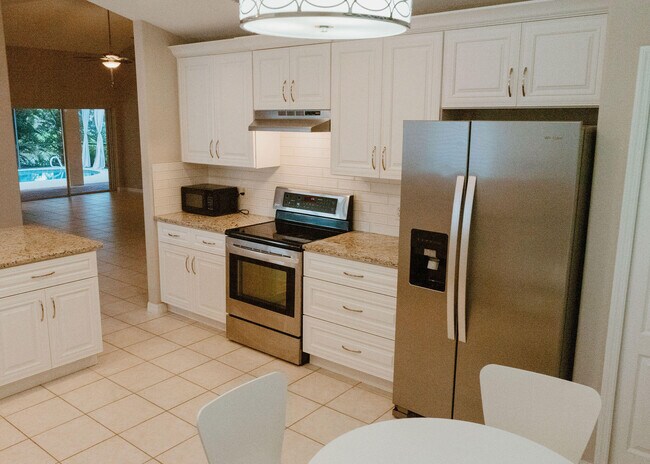 Building Photo - 2956 Mondavi Dr