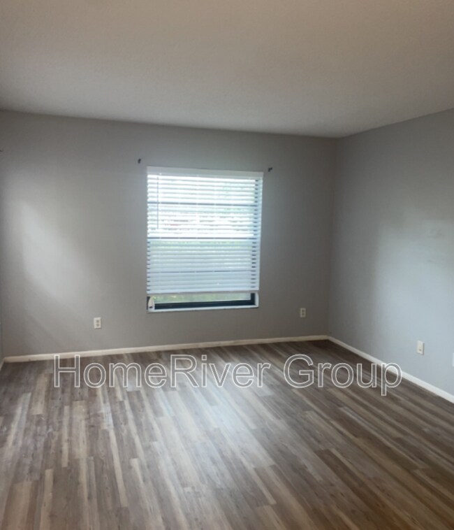 Foto del edificio - 2597 Countryside Blvd