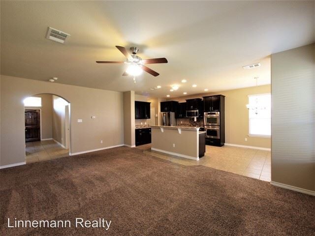 Building Photo - 5 br, 2.5 bath House - 803 Siena Court