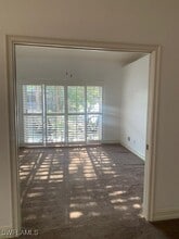 Building Photo - 300 Diamond Cir