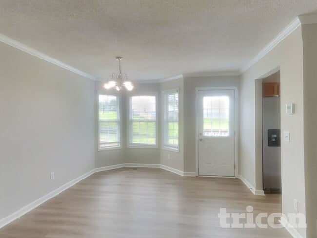 Building Photo - 412 Remington Ct