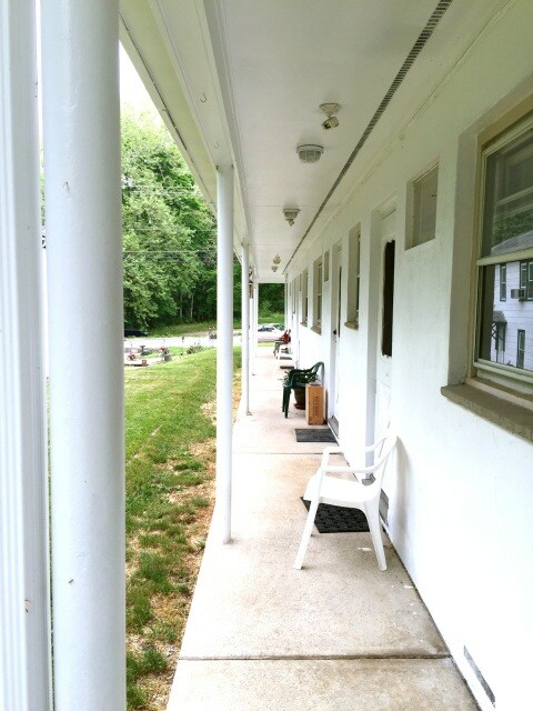 Building Photo - 1080 County Road 521