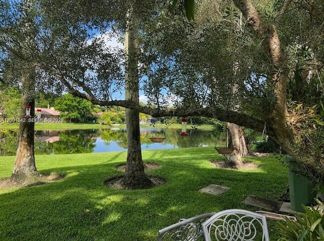 Photo - 1544 Springside Dr House