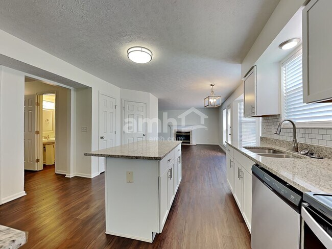 Building Photo - 1220 Ben Avon Court