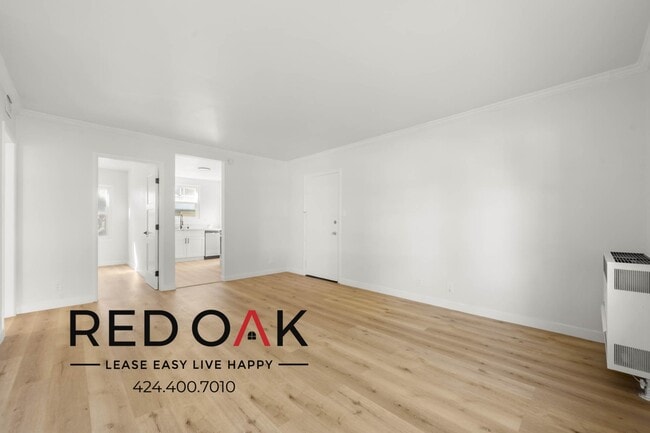 Building Photo - 8752 Belford Ave