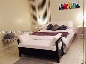 Building Photo - 250 180th Dr