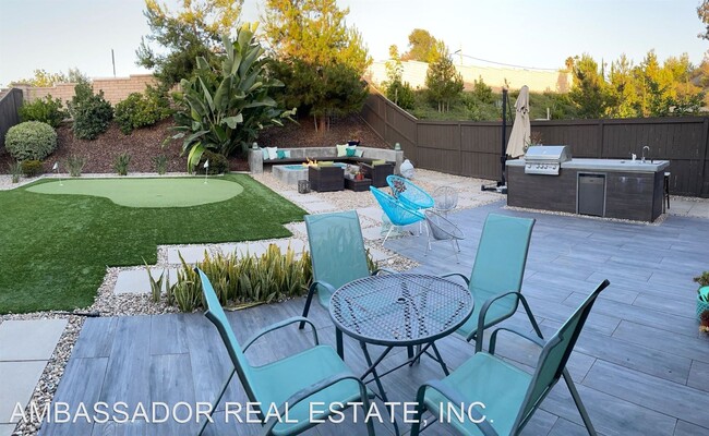 Building Photo - 4 br, 4 bath House - 123 Flores Lane