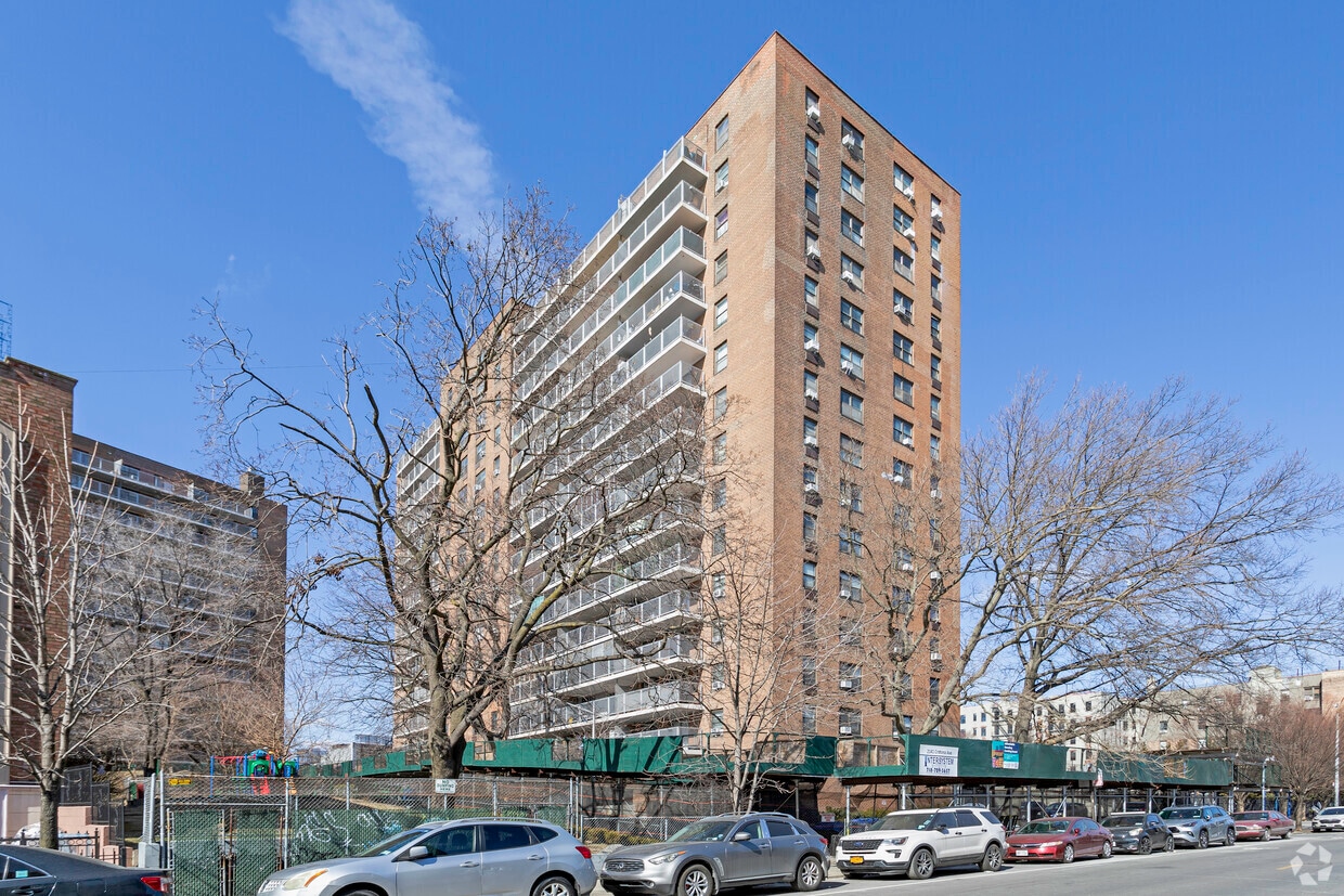 Primary Photo - Dennis Lane Apartments
