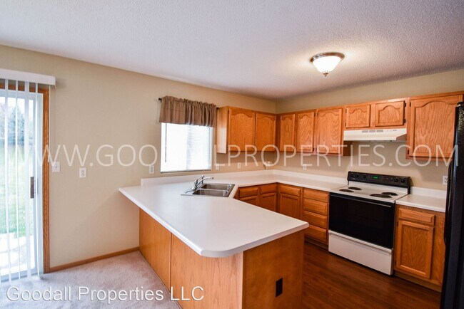 Building Photo - 3 br, 2.5 bath House - 671 61st Street