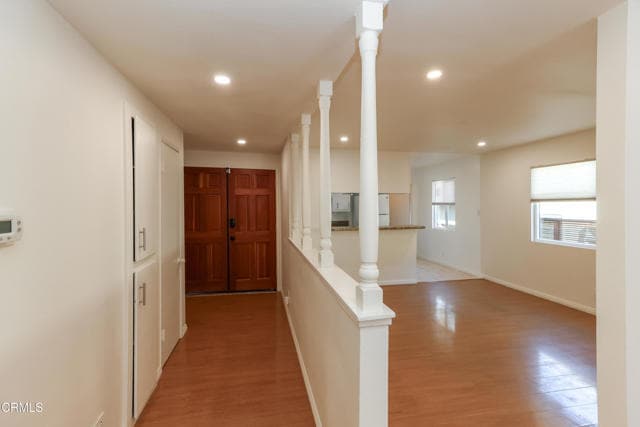 Building Photo - 4782 Cleland Ave