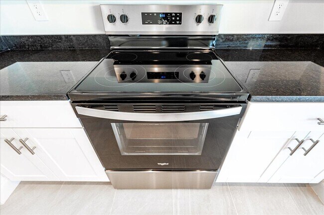 Building Photo - 11247 Barnstead Wy