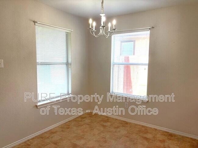 Foto del edificio - 2724 Breezy Point Cove