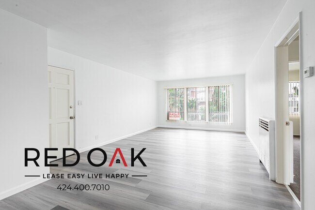 Foto del edificio - Immaculate Two Bedroom with Loads of Natur...