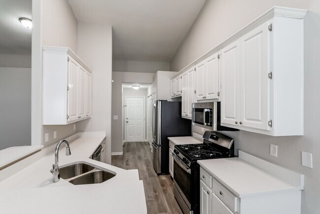 Foto del edificio - 106 Garden Walk