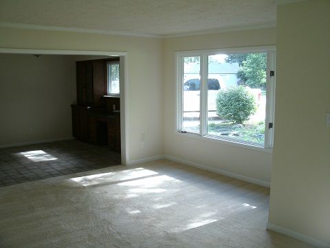 Building Photo - 5553 Dvorak St
