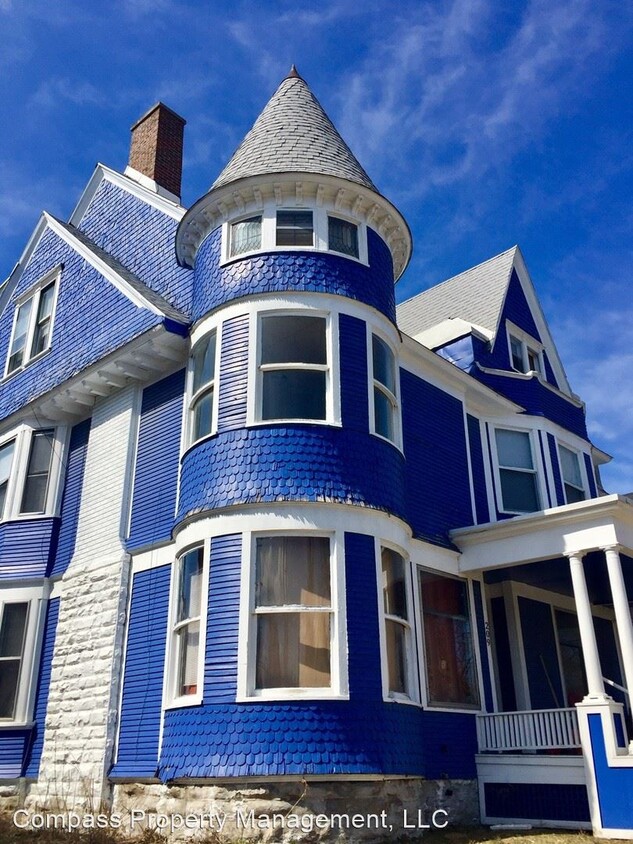 Primary Photo - 209 College Ave NE