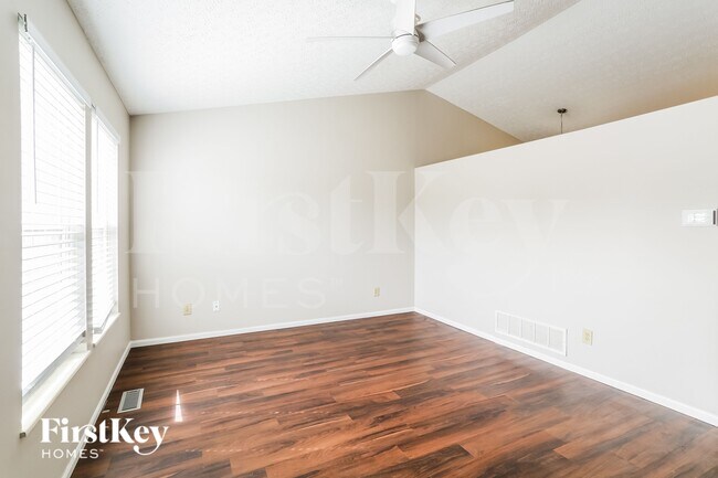 Foto del edificio - 1732 Westmeadow Dr