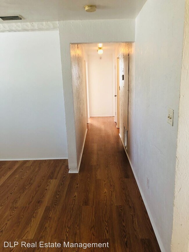 Building Photo - 3 br, 1 bath House - 1126 Berkshire Rd