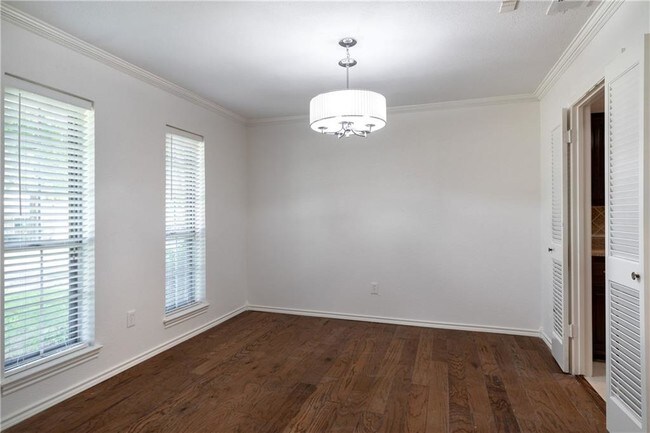 Foto del edificio - 2728 Chadwick Dr
