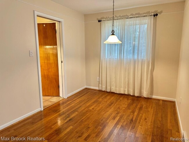 Foto del edificio - 1619 Poplar Ave