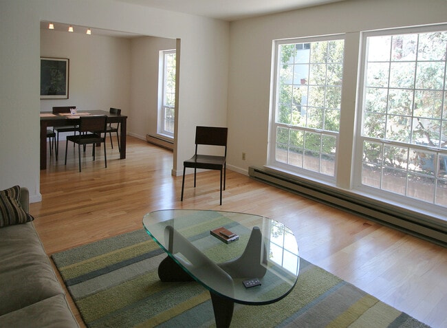 Foto del edificio - 414 College Ave