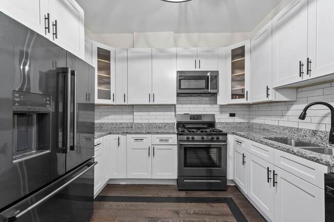 Foto del edificio - 614 N Troy St