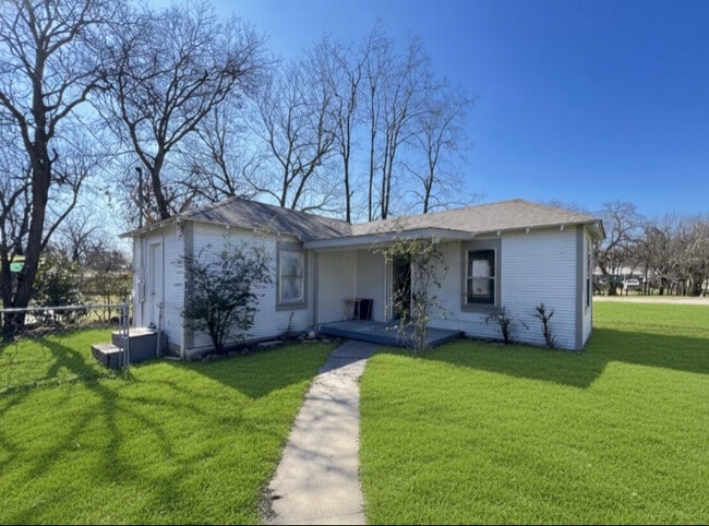 Building Photo - 1315 NW 1st Ave Building Photo - 1315 NW 1st Ave