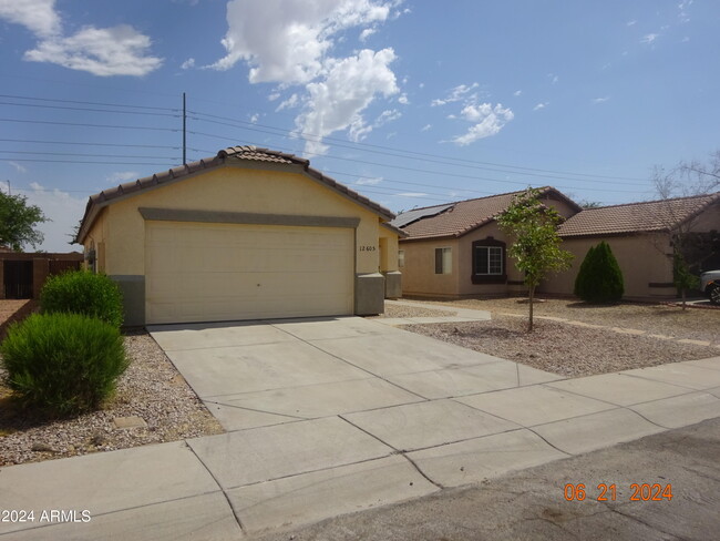 Building Photo - 12605 W Charter Oak Rd