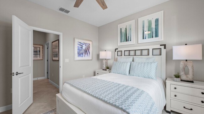 Building Photo - 14633 Palamos Cir