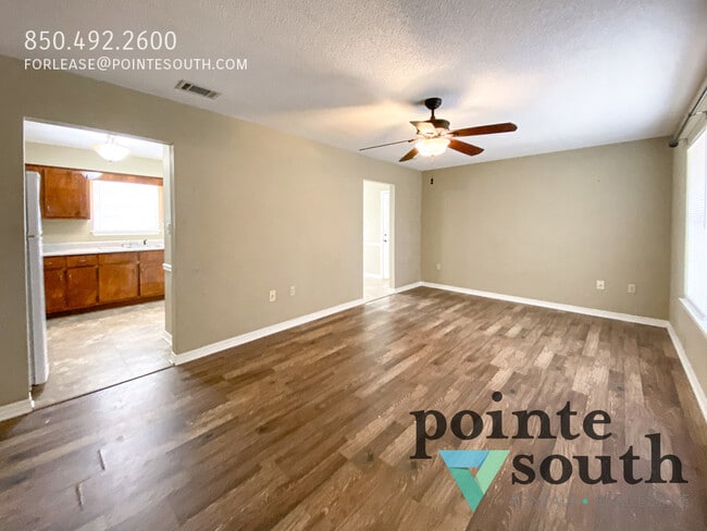 Building Photo - For Rent in Robertsdale!