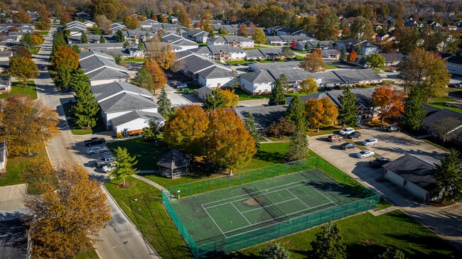 Oakwood Apartments Olmsted Twp Oh Apartments Com