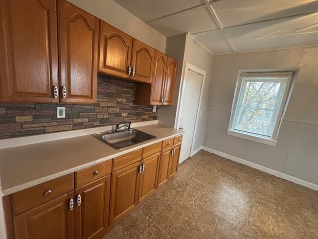 Foto del edificio - 127 Court St