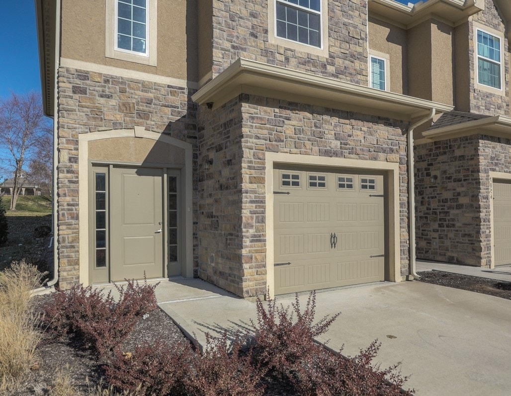 Primary Photo - 7872 W 158th Ct
