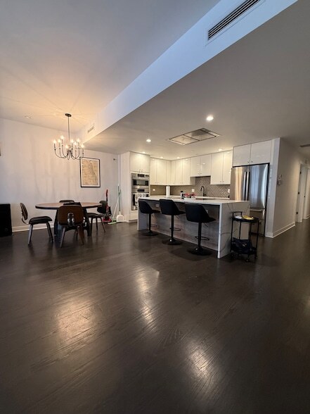 Foto del edificio - 680 N Lake Shore Dr